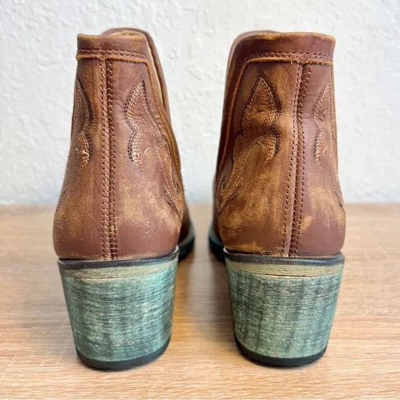 Circle G Brown Teal Western Ankle Booties Womens Size 6 Slip On Embroidered - Picture 3 of 10